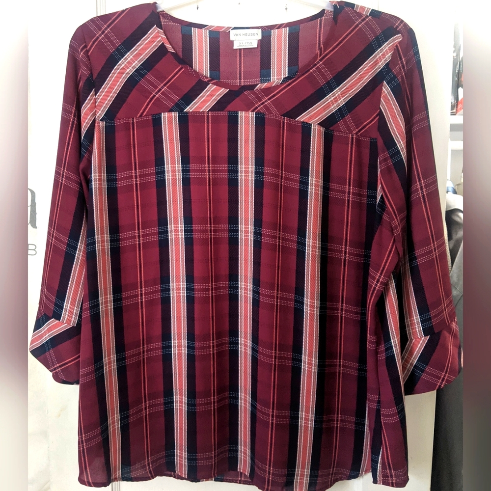Van Heusen Women's Blouse